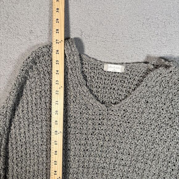 Altar’d State Chunky Open Knit V Neck Sweater Women’s Size M Grey Lagenlook - Picture 5 of 10